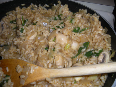 Risotto with mushrooms and spinach